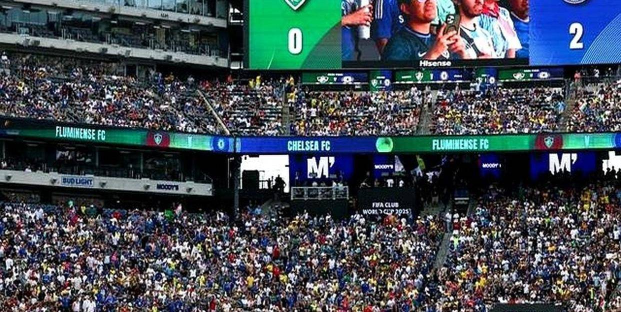  西亚卡姆回归赛场，挺进下一轮首场状态亮眼，切尔西观众沸腾！